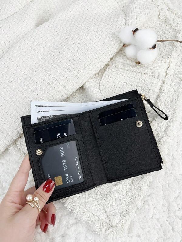 Eleganza Women’s Foldable Black Wallet with Zipper